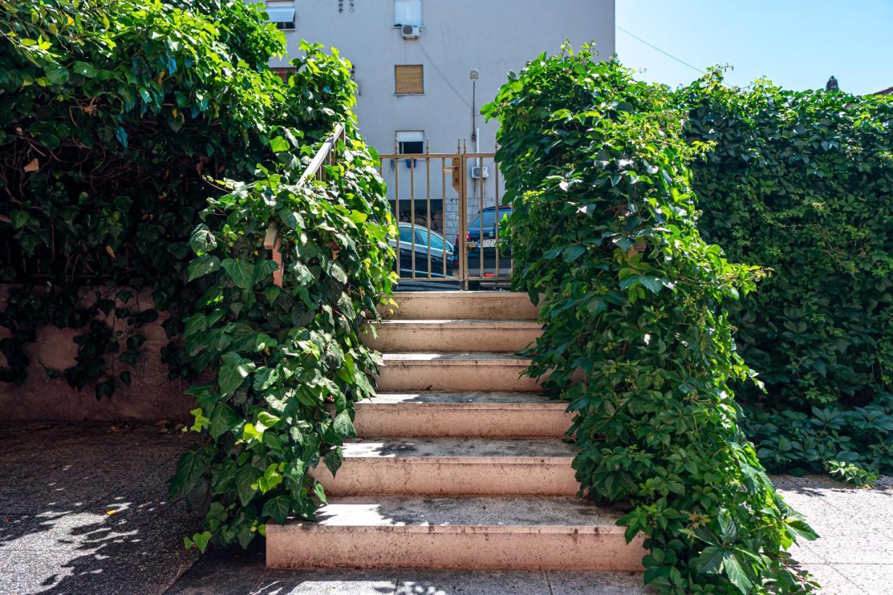 Apartment Goge Spalato Esterno foto