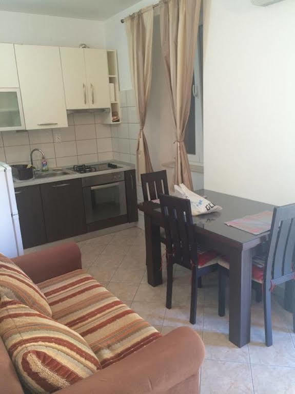 Apartment Goge Spalato Esterno foto